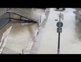 vitry sur seine franceParis La Seine deborde sur les quais le